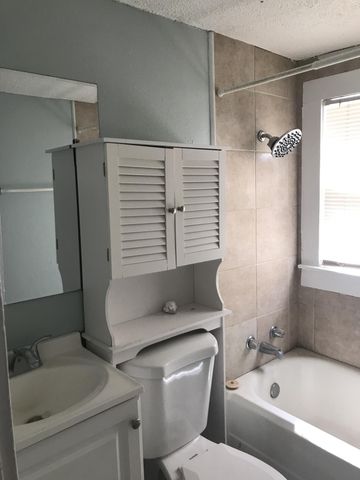 2312 15th Street, Lubbock, TX 79401