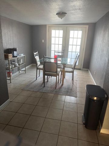 2312 15th Street, Lubbock, TX 79401