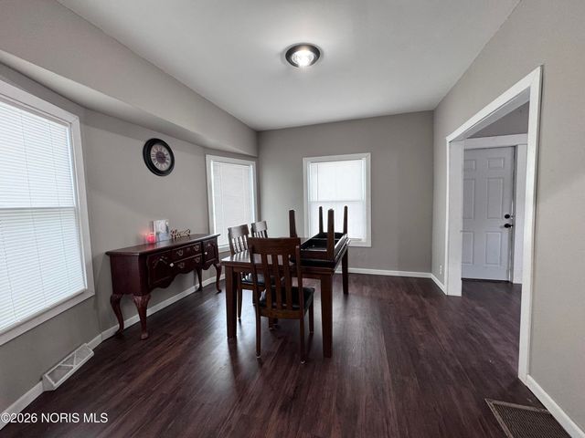 701 Brighton Avenue, Toledo, OH 43609