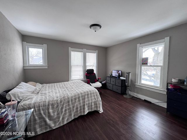 701 Brighton Avenue, Toledo, OH 43609