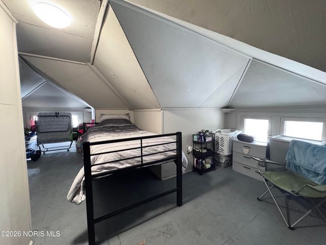 701 Brighton Avenue, Toledo, OH 43609