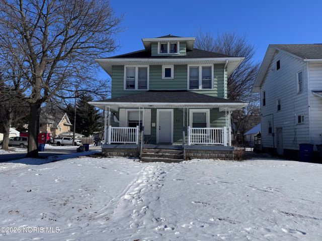 701 Brighton Avenue, Toledo, OH 43609