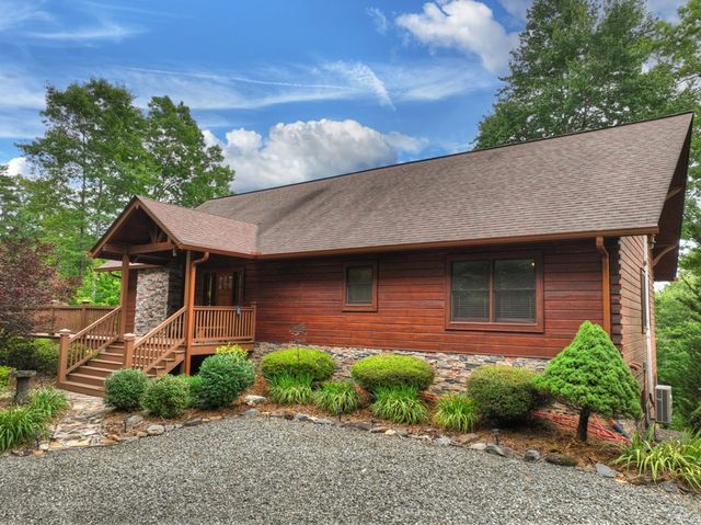 536 Delta Way, Blue Ridge, GA 30513