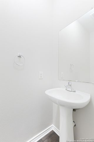 7814 Kingsbury Wood Unit 3, San Antonio, TX 78240