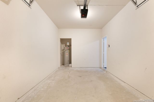 7814 Kingsbury Wood Unit 3, San Antonio, TX 78240