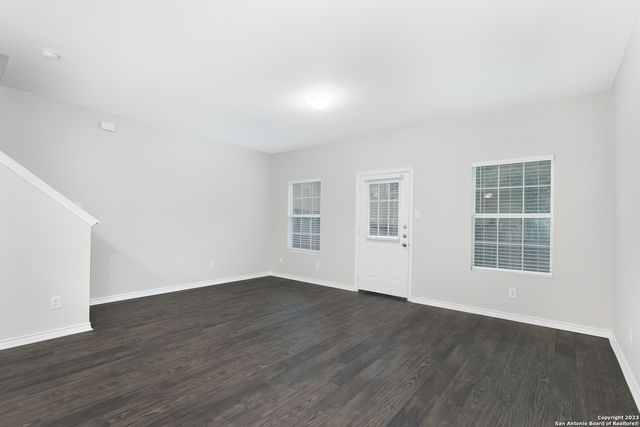 7814 Kingsbury Wood Unit 3, San Antonio, TX 78240