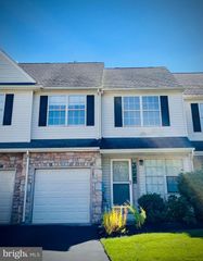 1902 ROYAL CT, Royersford, PA 19468