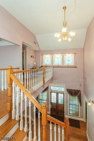 403 Stonetown Rd, Ringwood Boro, NJ 07456
