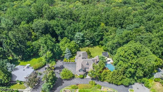 403 Stonetown Rd, Ringwood Boro, NJ 07456
