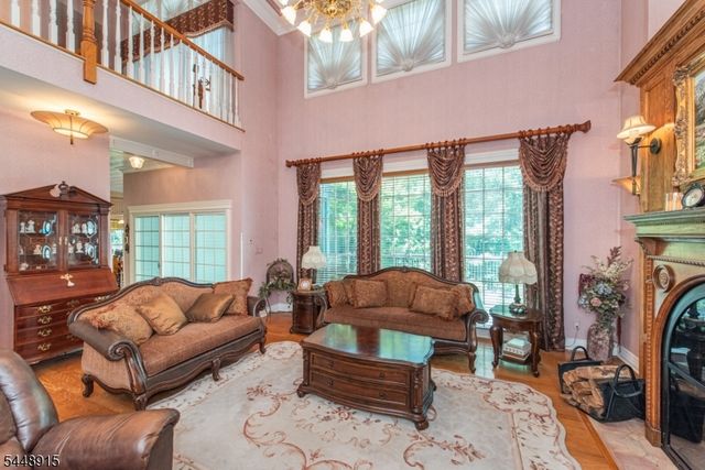 403 Stonetown Rd, Ringwood Boro, NJ 07456