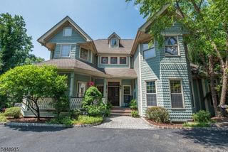 403 Stonetown Rd, Ringwood Boro, NJ 07456