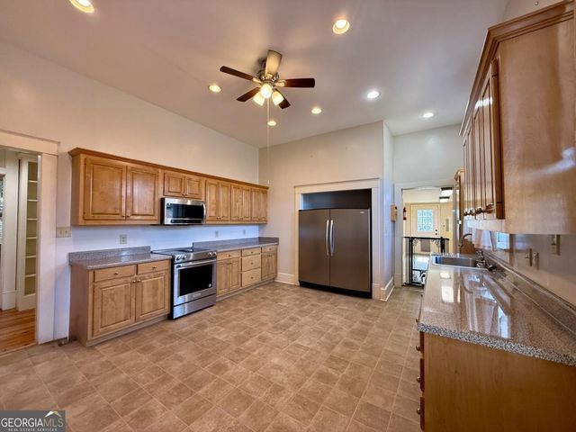 308 Church Street, Vienna, GA 31092