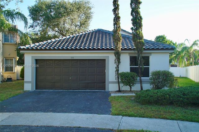 658 Stanton Dr, Weston, FL 33326