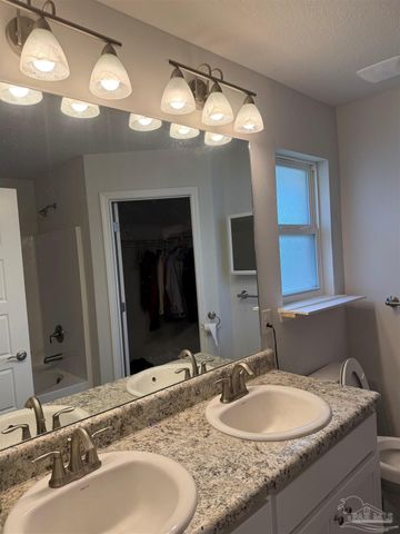 3322 Bliss Ln, Cantonment, FL 32533