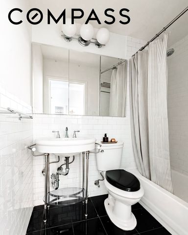35 E 10th St Apt 2D, New York City, NY 10003