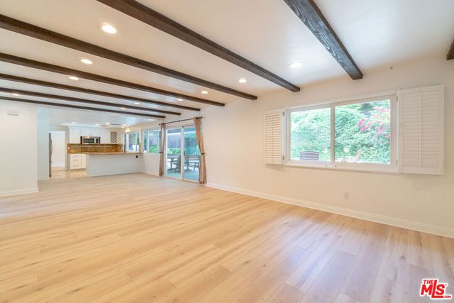 4220 Towhee Drive, Calabasas, CA 91302