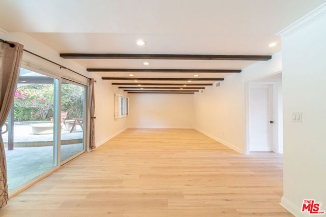 4220 Towhee Drive, Calabasas, CA 91302