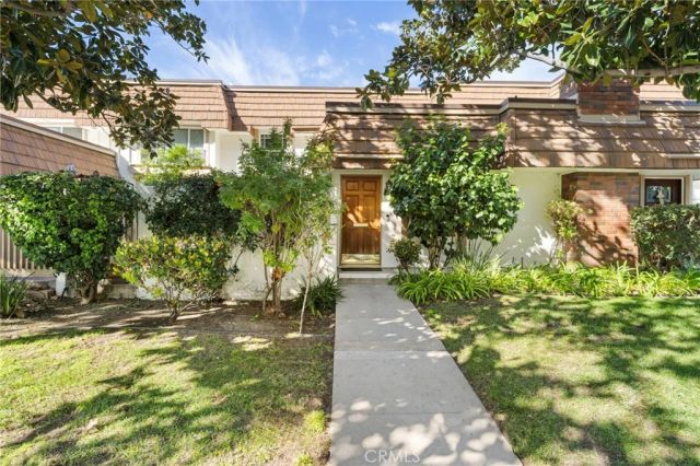 22158 James Alan Circle, Chatsworth, CA 91311