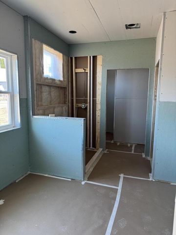 N51W18906 Quietwood DRIVE, Lannon, WI 53046