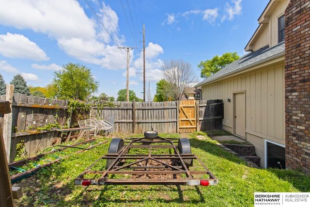 11373 Mason Street, Omaha, NE 68154