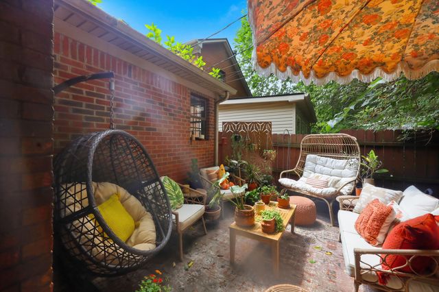 1438 Vintage Circle, Lexington, KY 40517