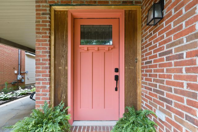 1438 Vintage Circle, Lexington, KY 40517