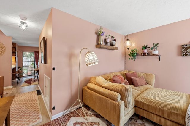 1438 Vintage Circle, Lexington, KY 40517