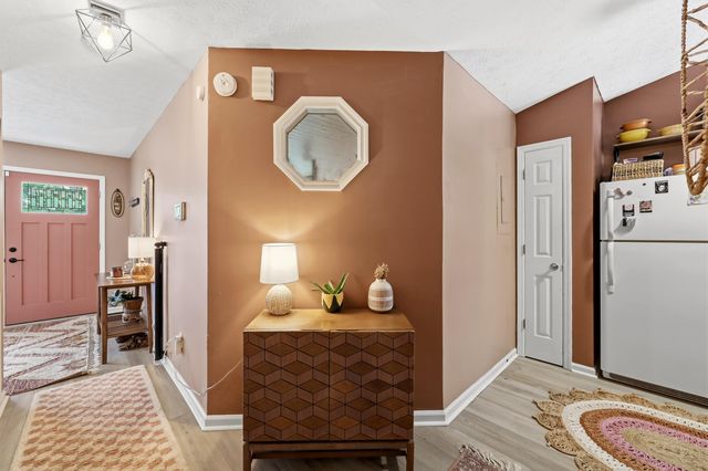 1438 Vintage Circle, Lexington, KY 40517