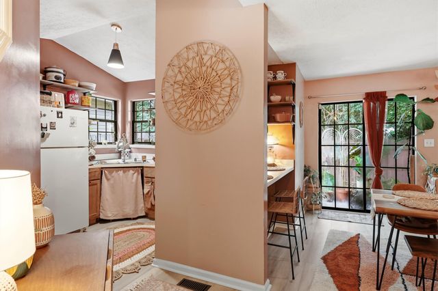 1438 Vintage Circle, Lexington, KY 40517