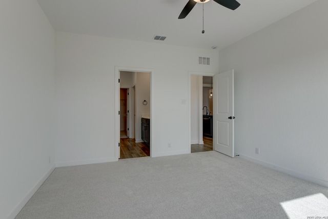 159 Desert Cactus, San Antonio, TX 78253