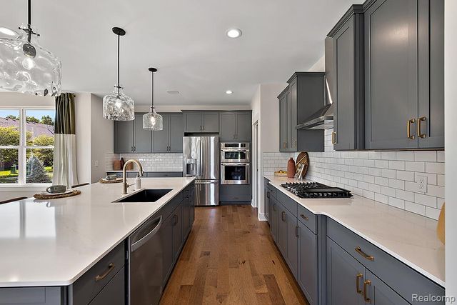 6167 N Trailwoods Drive, Scio Township, MI 48103