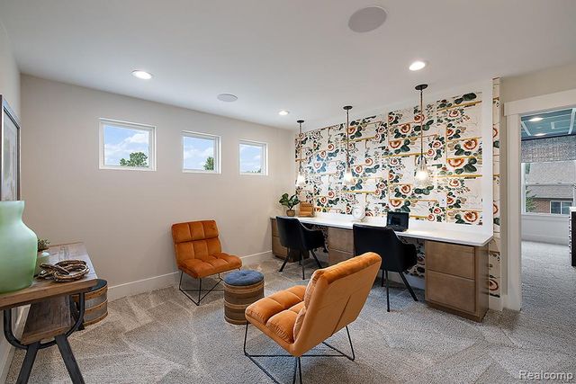 6167 N Trailwoods Drive, Scio Township, MI 48103