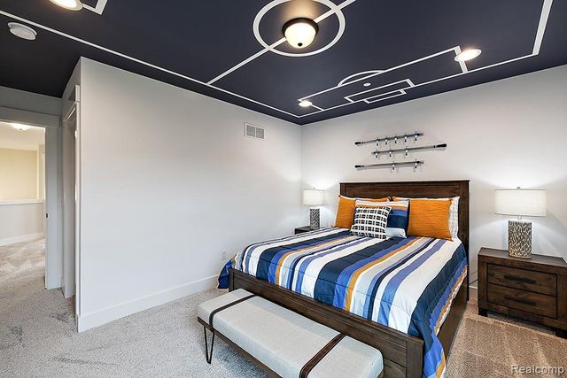 6167 N Trailwoods Drive, Scio Township, MI 48103