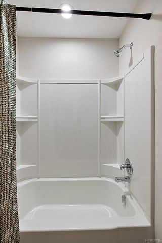 6167 N Trailwoods Drive, Scio Township, MI 48103