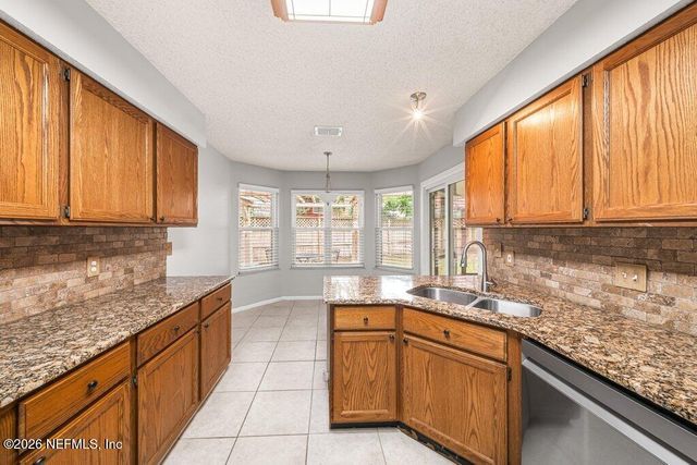 6175 ALPENROSE Avenue, Jacksonville, FL 32256