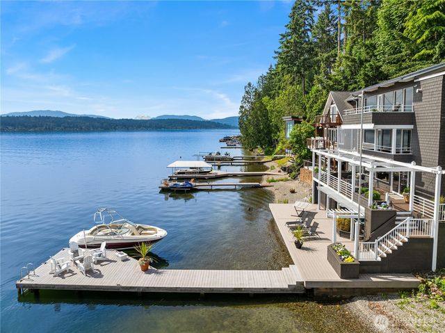 2240 W Lake Sammamish Pkwy NE, Redmond, WA 98052