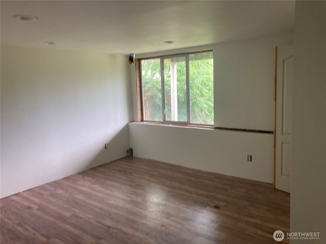 6906 55th Avenue S, Seattle, WA 98118