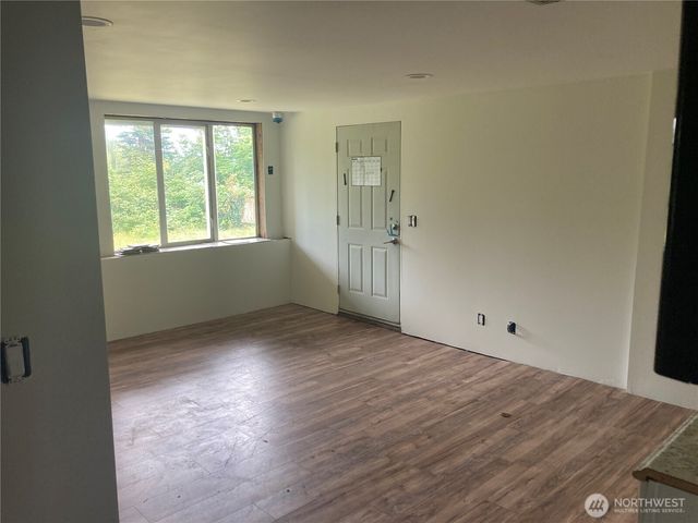 6906 55th Avenue S, Seattle, WA 98118