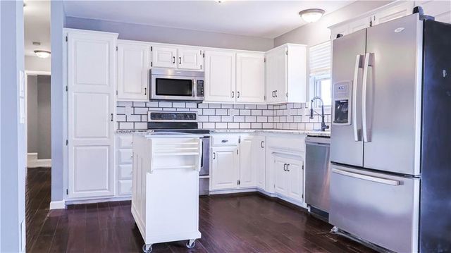 106 Shady Lane, Warrensburg, MO 64093