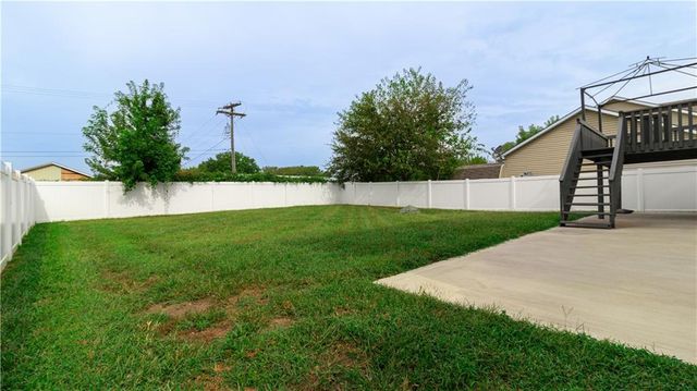 106 Shady Lane, Warrensburg, MO 64093