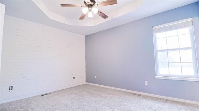 106 Shady Lane, Warrensburg, MO 64093