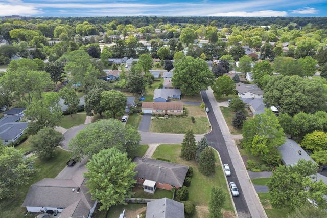 1059 Lambeth Drive, Columbus, OH 43220