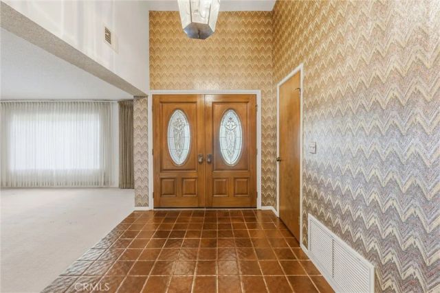 37295 Oak View, Yucaipa, CA 92399