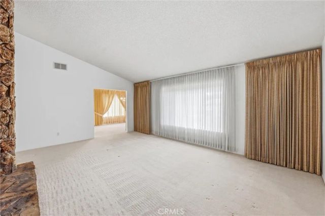 37295 Oak View, Yucaipa, CA 92399