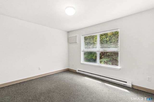 62 Chestnut St Extension 11, Danbury, CT 06810