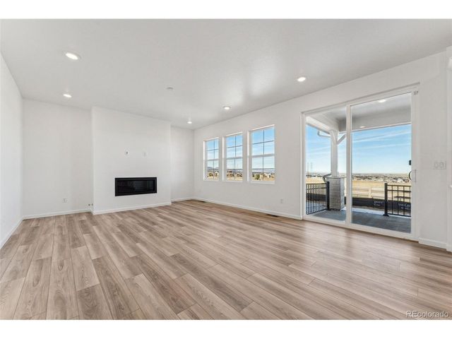 16938 W 92nd Dr, Arvada, CO 80007