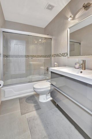 21783 Philmont Court, Boca Raton, FL 33428