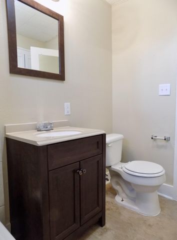 101 N Jackson Street, San Angelo, TX 76901