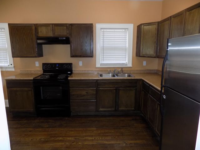 101 N Jackson Street, San Angelo, TX 76901