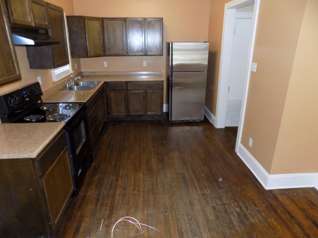 101 N Jackson Street, San Angelo, TX 76901